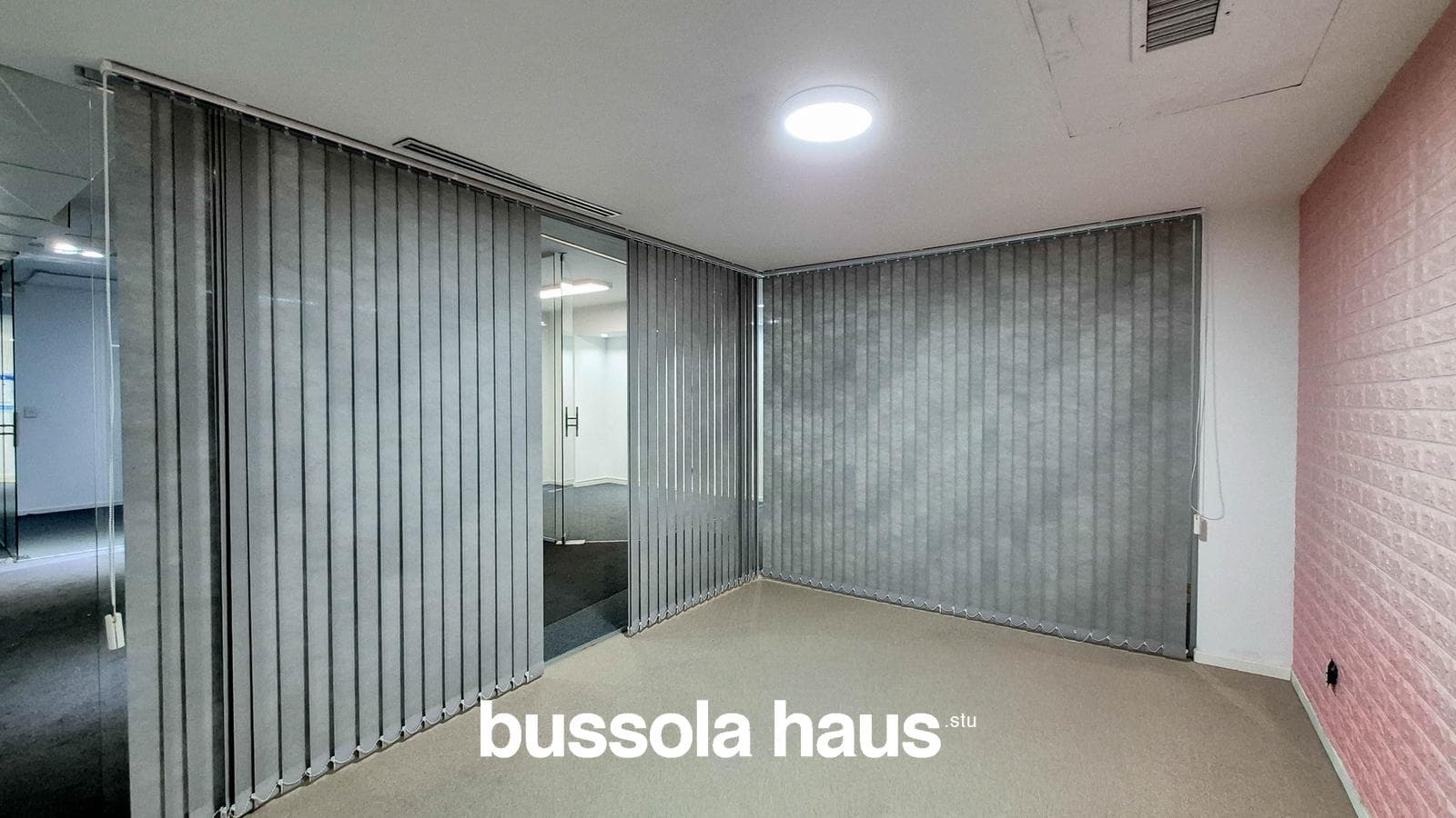 Office for rent on Libertador Avenue in Belgrano, with garage