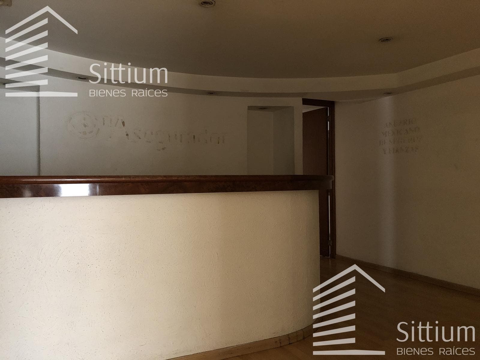 Office for Rent - Insurgentes Sur, 2nd Floor - 220 m2