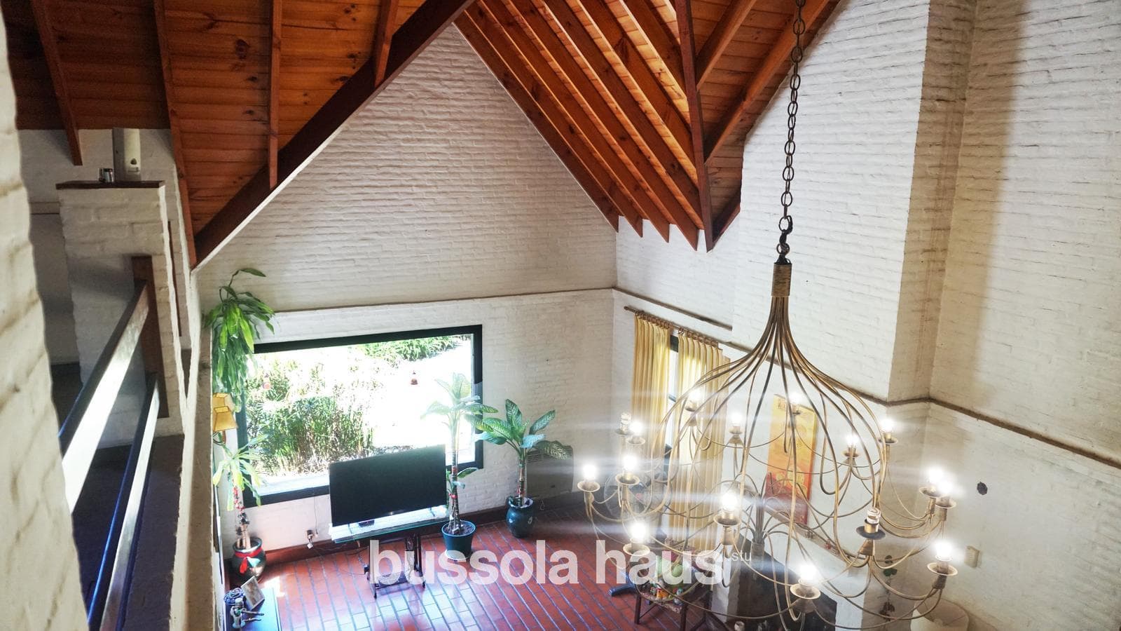 4-Bedroom House for Sale in Pilar