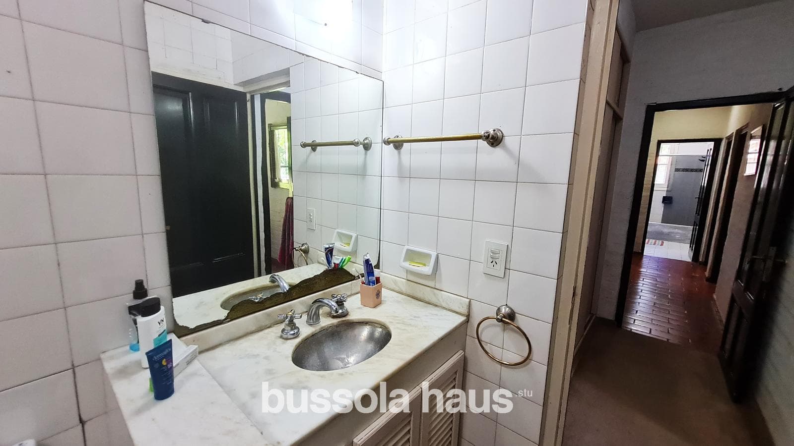 4-Bedroom House for Sale in Pilar