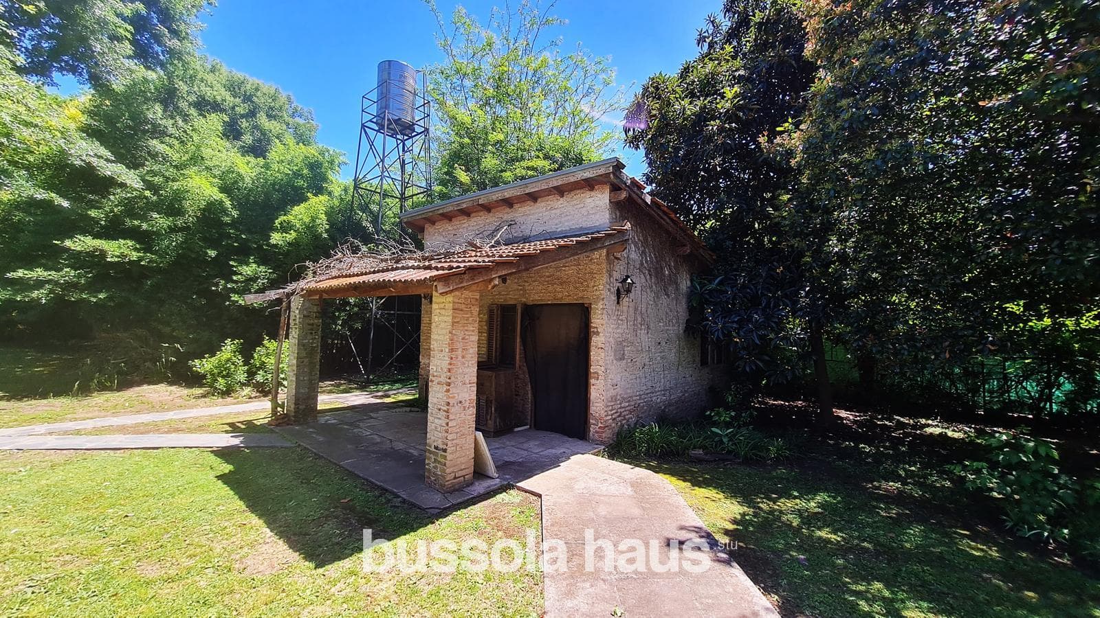 4-Bedroom House for Sale in Pilar