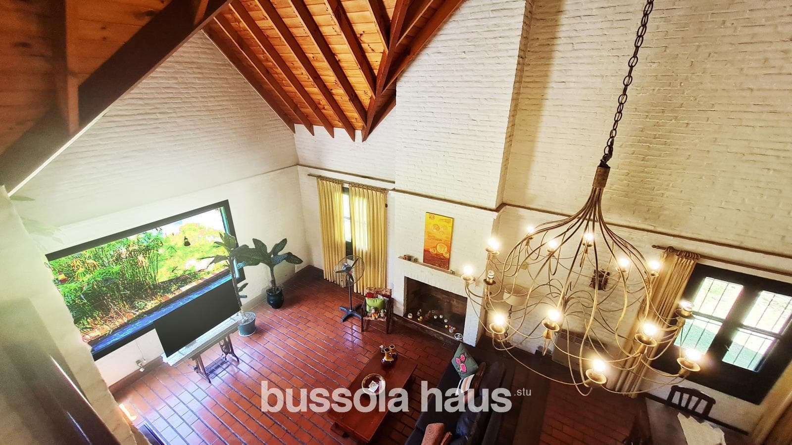 4-Bedroom House for Sale in Pilar
