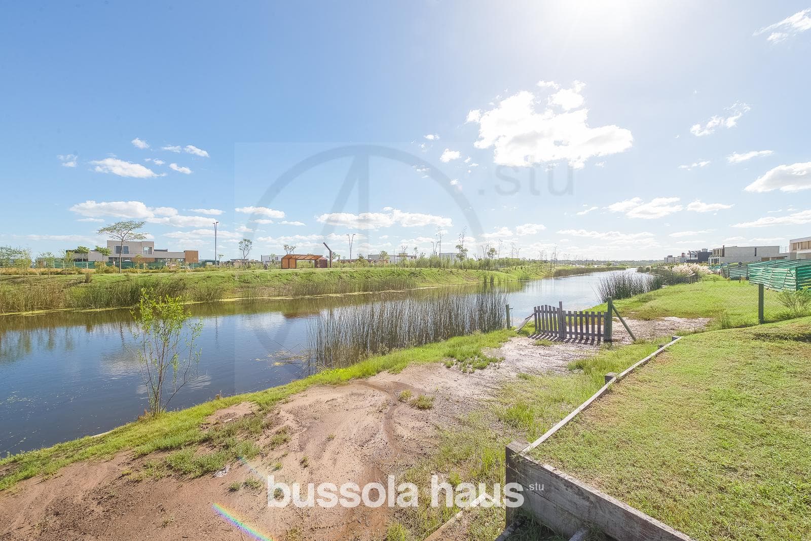 5-Bedroom House for Sale on Lake Costas Puertos Escobar