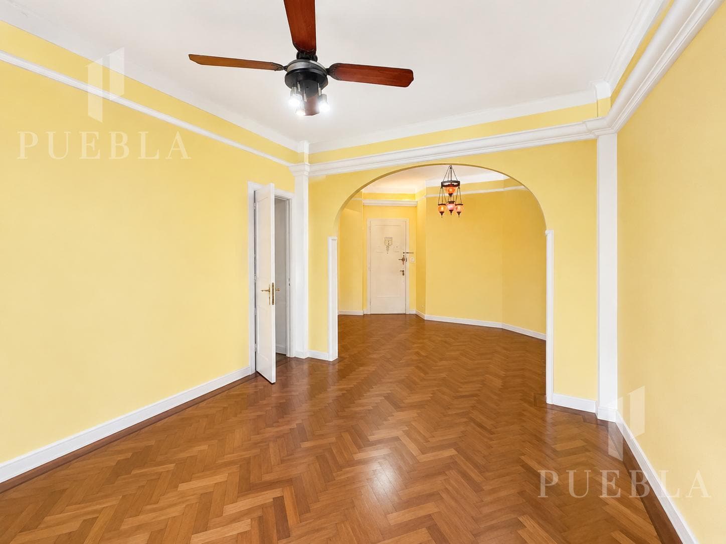 3-ROOM APARTMENT FOR SALE IN MONTSERRAT—Ideal for Investors
