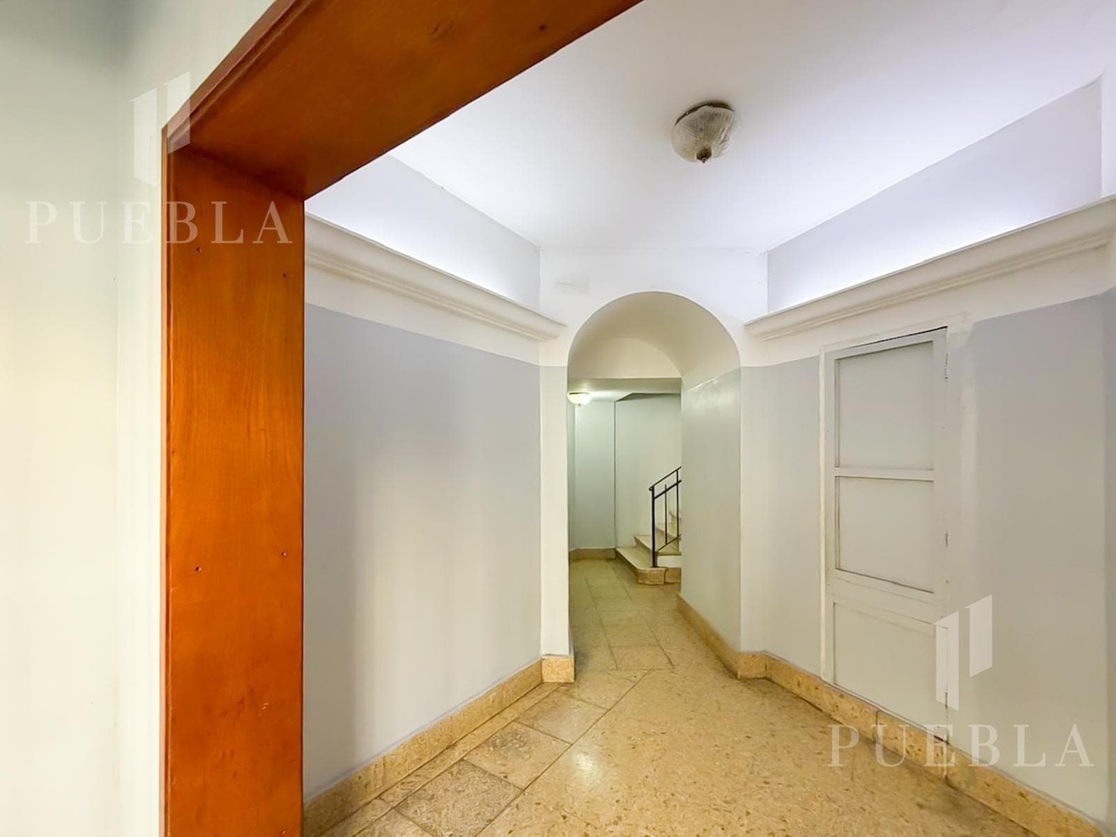3-ROOM APARTMENT FOR SALE IN MONTSERRAT—Ideal for Investors