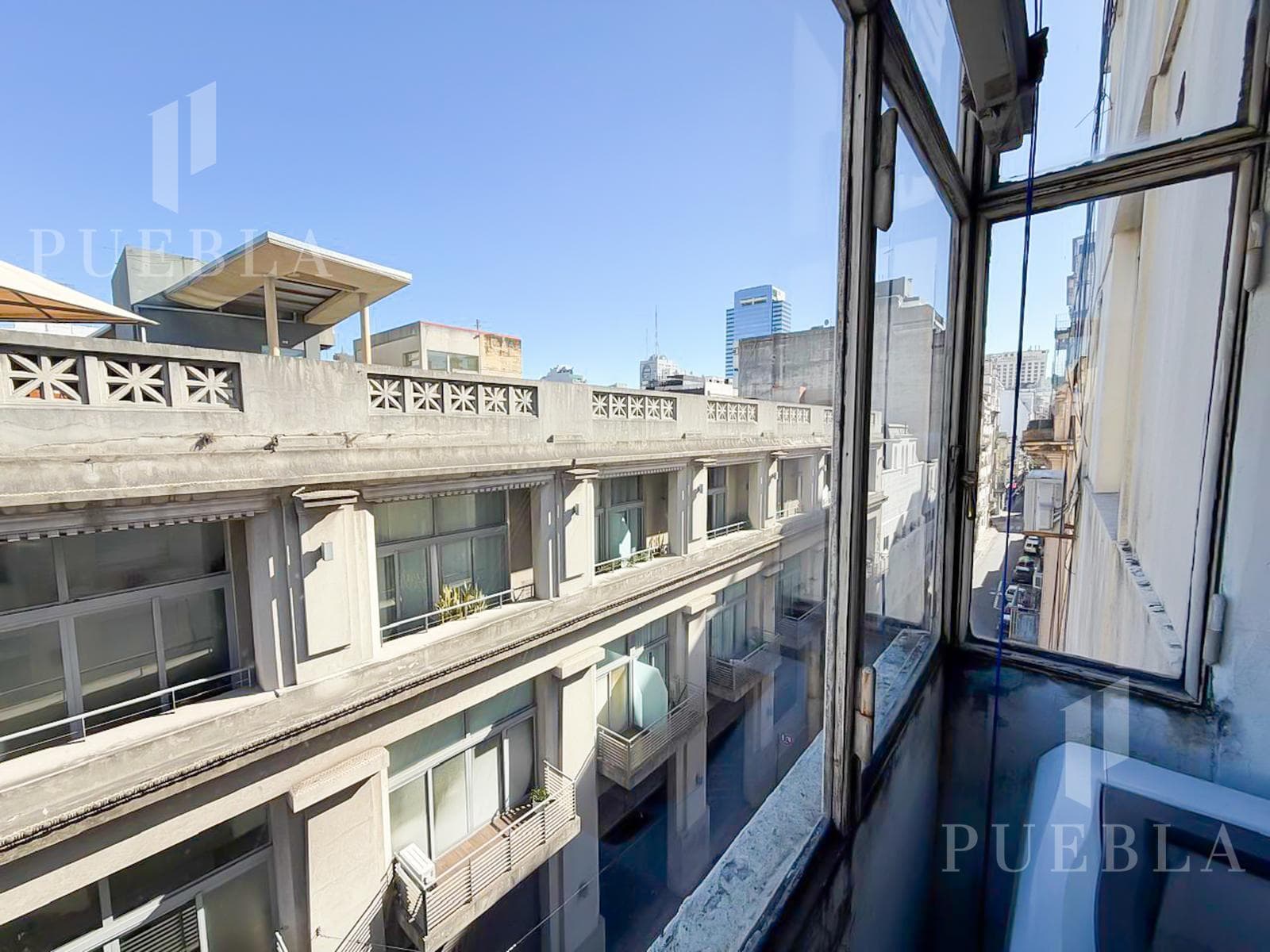 3-ROOM APARTMENT FOR SALE IN MONTSERRAT—Ideal for Investors