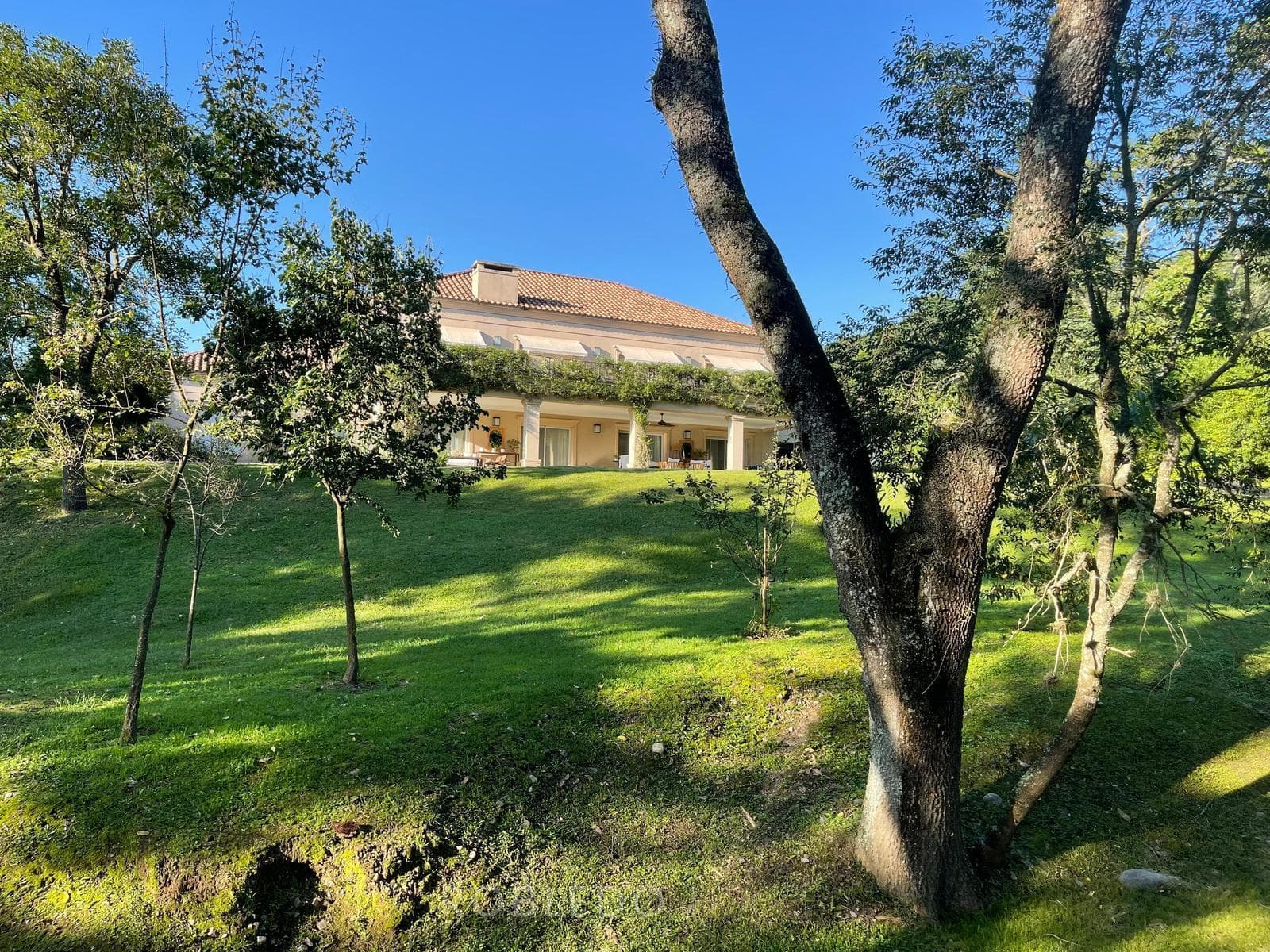 House for sale with 5 bedrooms on one hectare of land in Castellanos, Salta