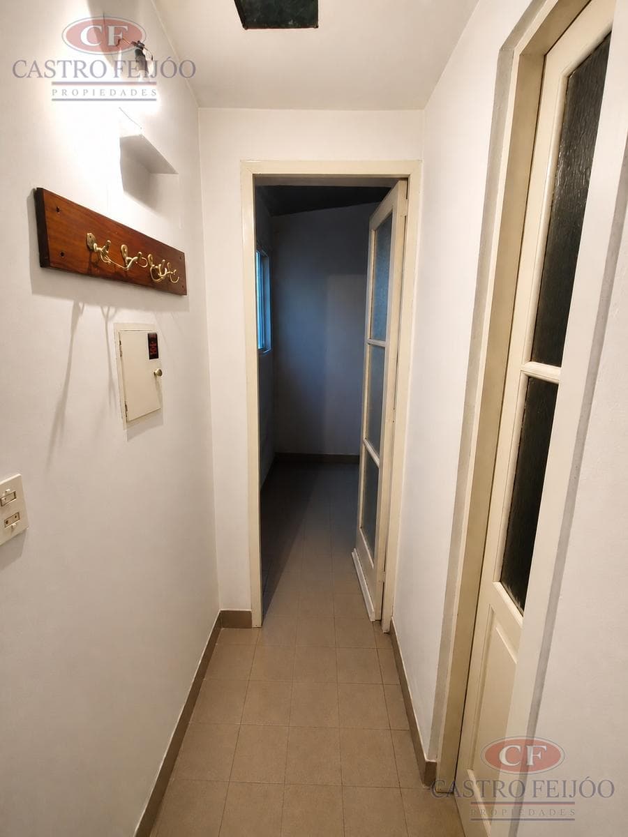 Excellent Villa, 2 Blocks from Downtown La Lucila