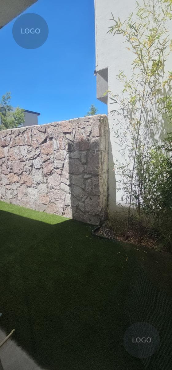 HOUSE FOR SALE IN ZIBATA