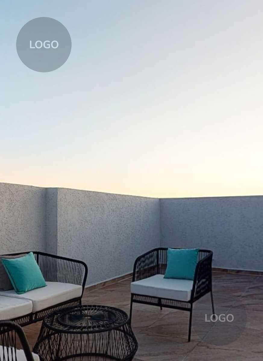 HOUSE WITH A ROOF GARDEN IN ALTOS JURIQUILLA