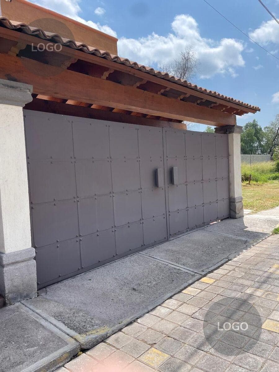 Beautiful house for sale in the Los Pájaros neighborhood, Corregidora.