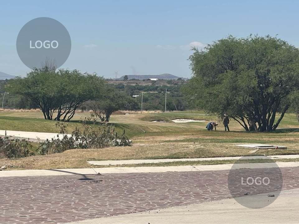 House for Sale at the Golf Club