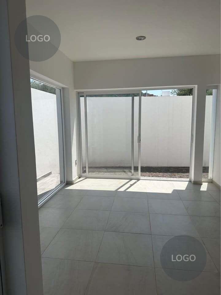 House for Sale at the Golf Club