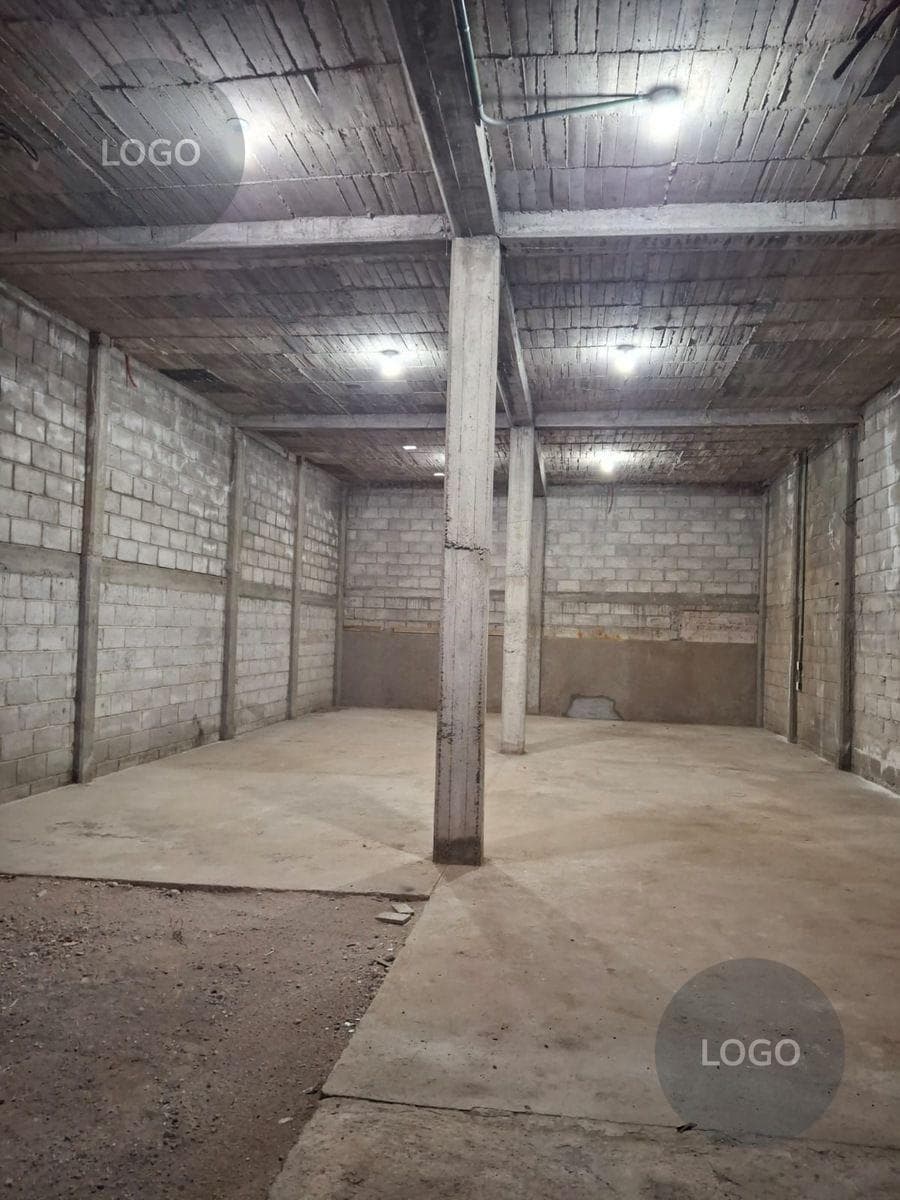 IDEAL SPACE FOR A STORAGE UNIT OR WAREHOUSE FOR RENT