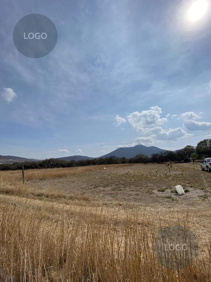 Land for Sale on Camino al Milagro in Huimilpan, Querétaro—Ideal Investment!