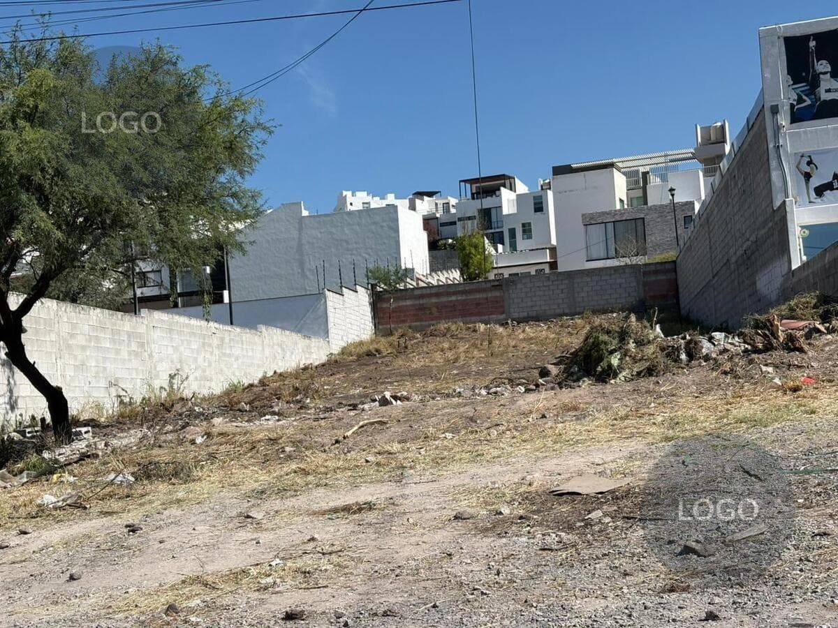Land for rent located in Los Olvera Corregidora