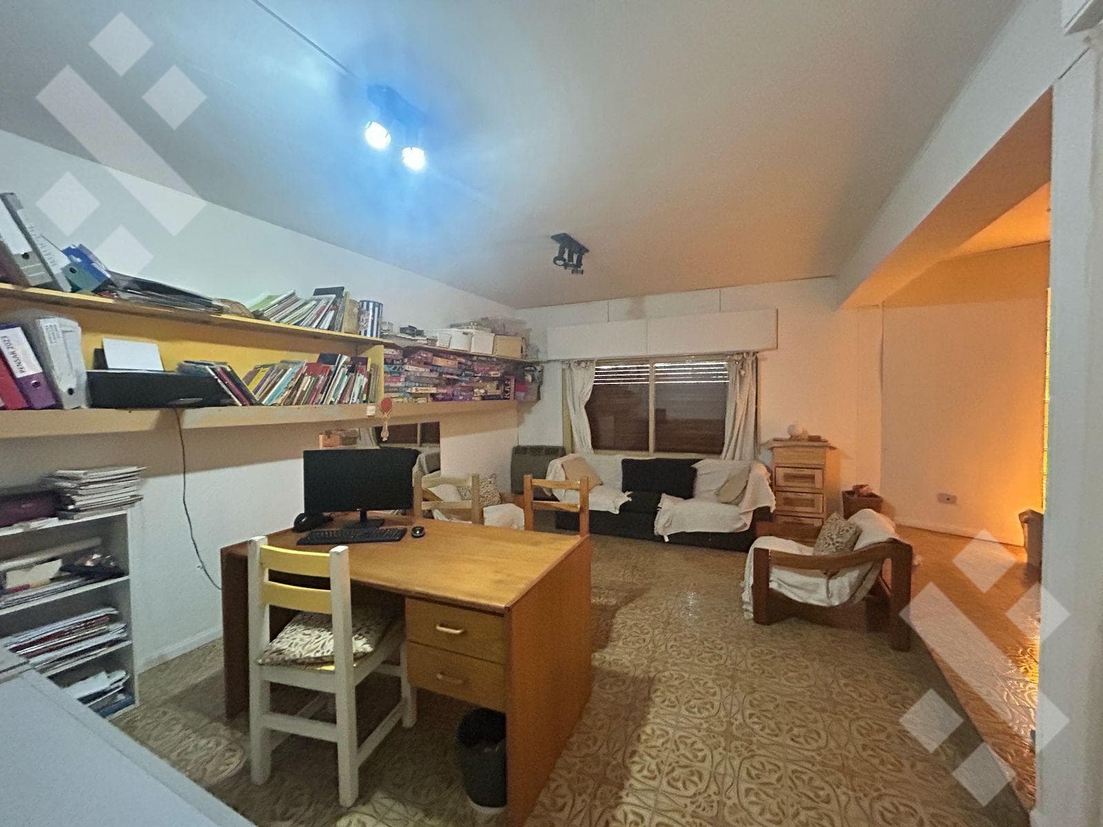 HOUSE FOR SALE IN CENTRO ESTE, NQN