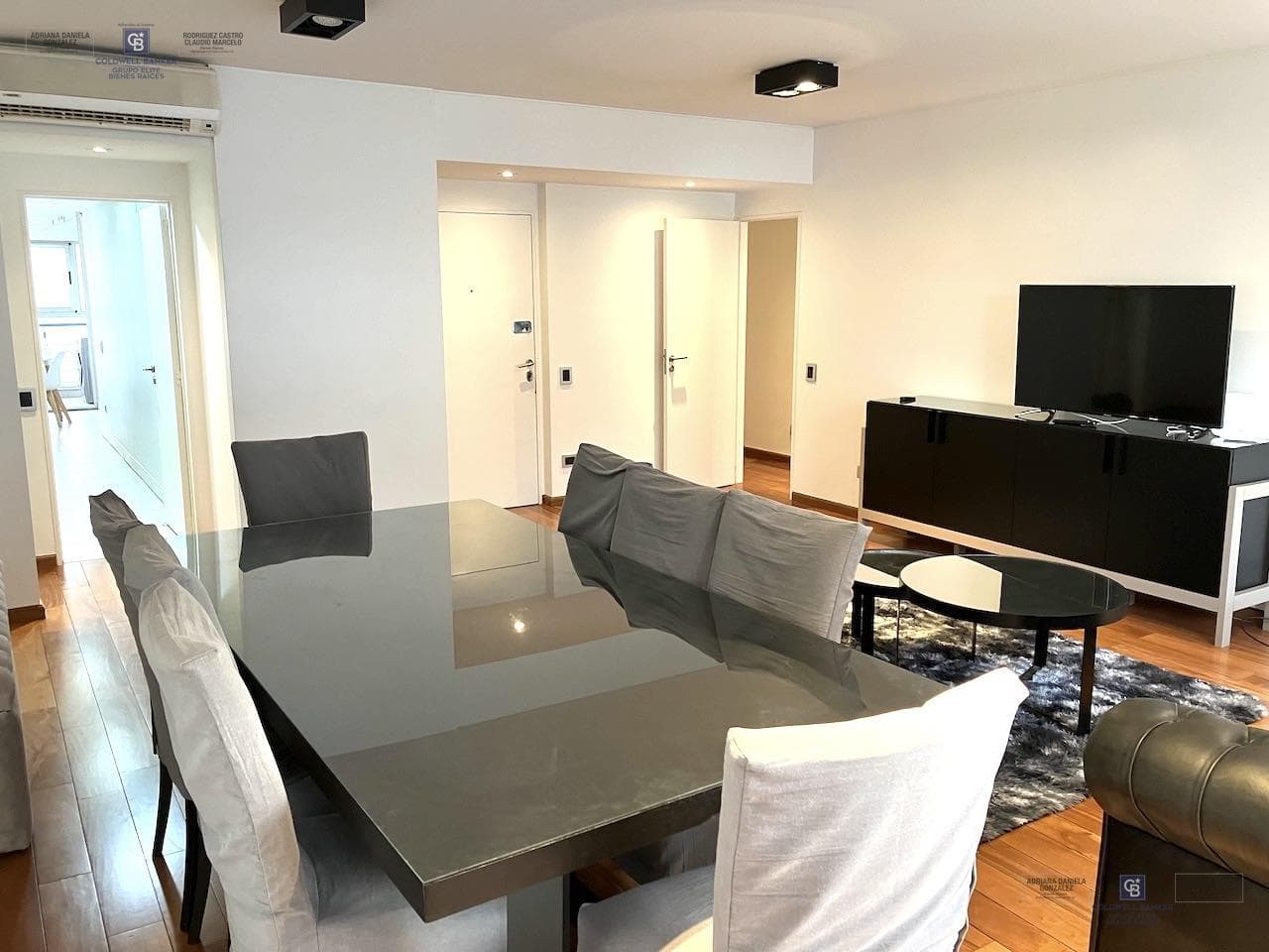 Furnished 2- or 3-bedroom apartment 2 parking spaces in Palermo Chico