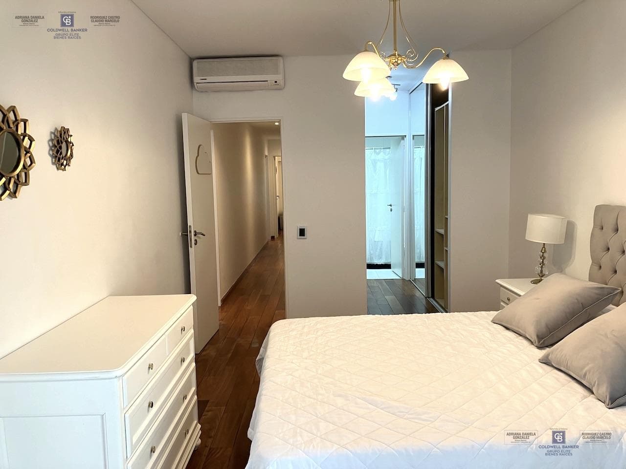 Furnished 2- or 3-bedroom apartment 2 parking spaces in Palermo Chico