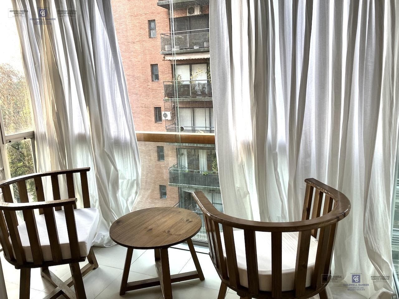 Furnished 2- or 3-bedroom apartment 2 parking spaces in Palermo Chico