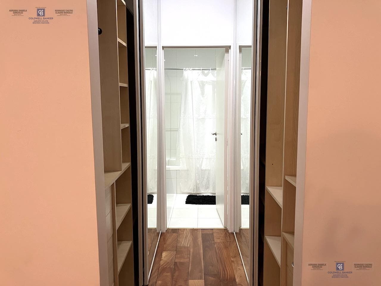 Furnished 2- or 3-bedroom apartment 2 parking spaces in Palermo Chico