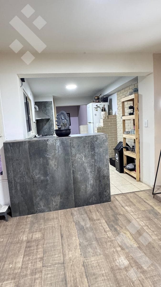 3-BEDROOM HOUSE + COMMERCIAL SPACE FOR SALE - NEUQUÉN