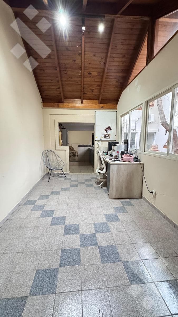 3-BEDROOM HOUSE + COMMERCIAL SPACE FOR SALE - NEUQUÉN