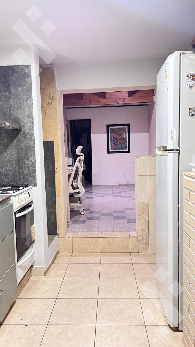 3-BEDROOM HOUSE + COMMERCIAL SPACE FOR SALE - NEUQUÉN