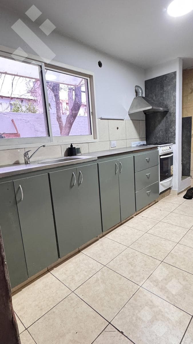 3-BEDROOM HOUSE + COMMERCIAL SPACE FOR SALE - NEUQUÉN