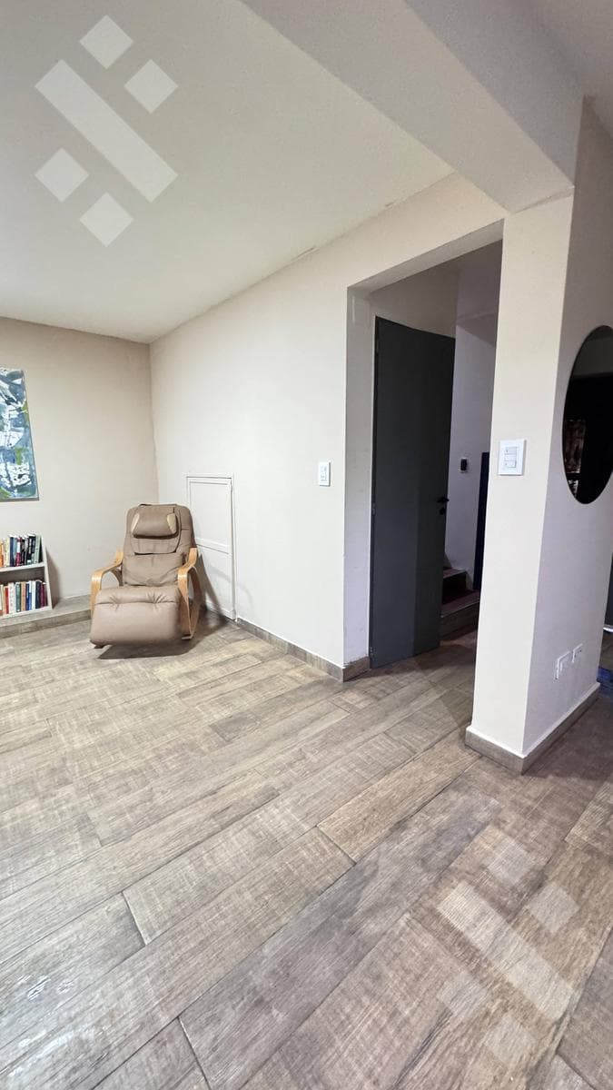 3-BEDROOM HOUSE + COMMERCIAL SPACE FOR SALE - NEUQUÉN