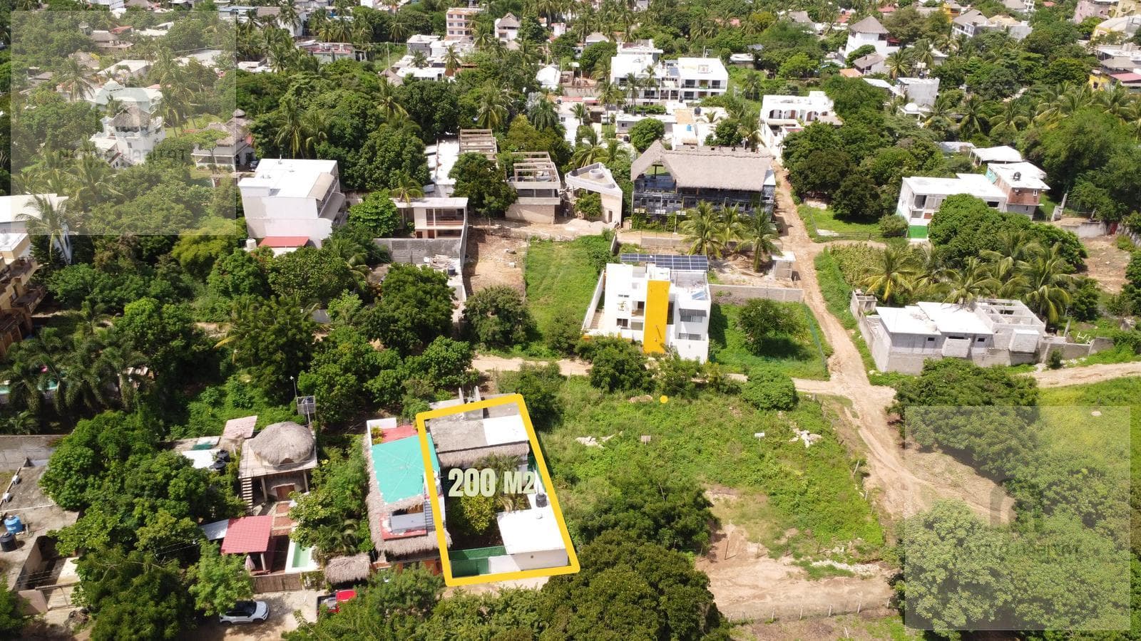 House in Brisas de Zicatela