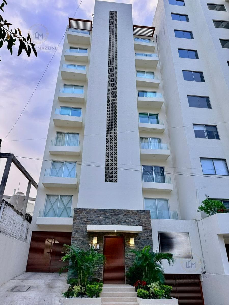 Apartment in the Club Deportivo Subdivision