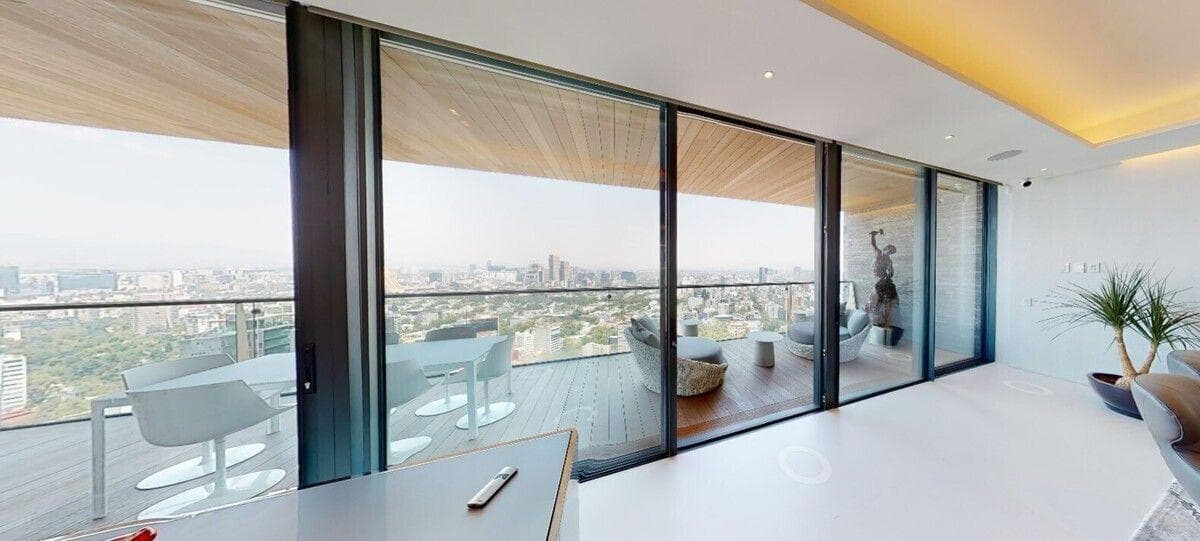 Apartment for Sale - 457 m2 Penthouse - Panoramic View on Rubén Darío Street, Polanco, Across from the Forest!