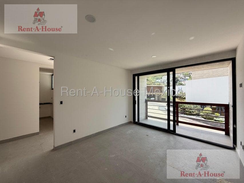 Casa en Venta en Bosque Real, Huixquilucan CR 26-3309.