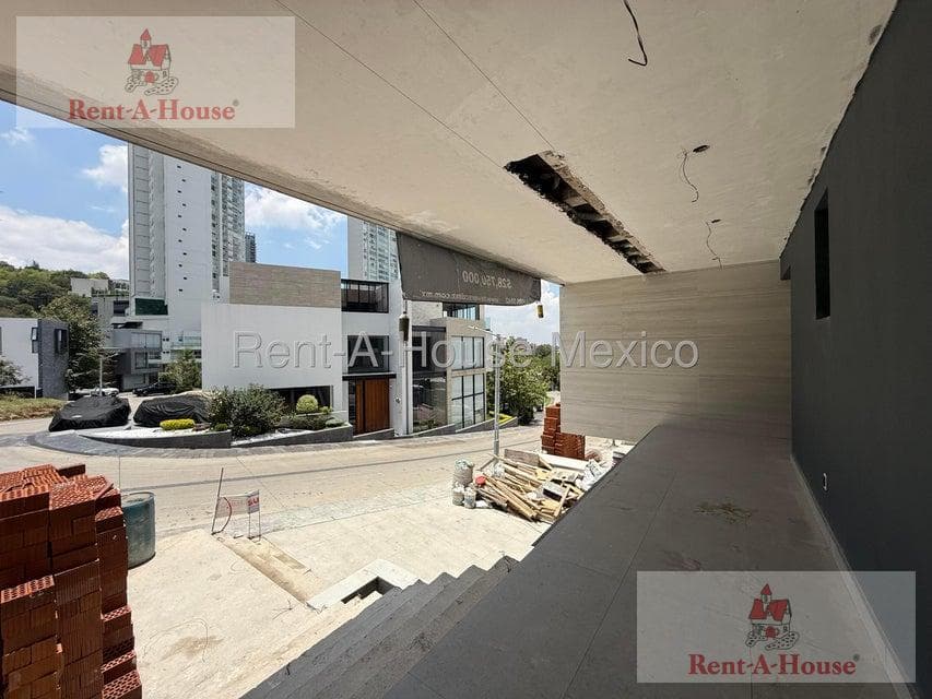 Casa en Venta en Bosque Real, Huixquilucan CR 26-3309.