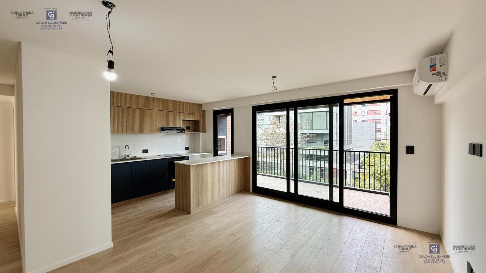Penthouse | 4 rooms | With a terrace and private grill