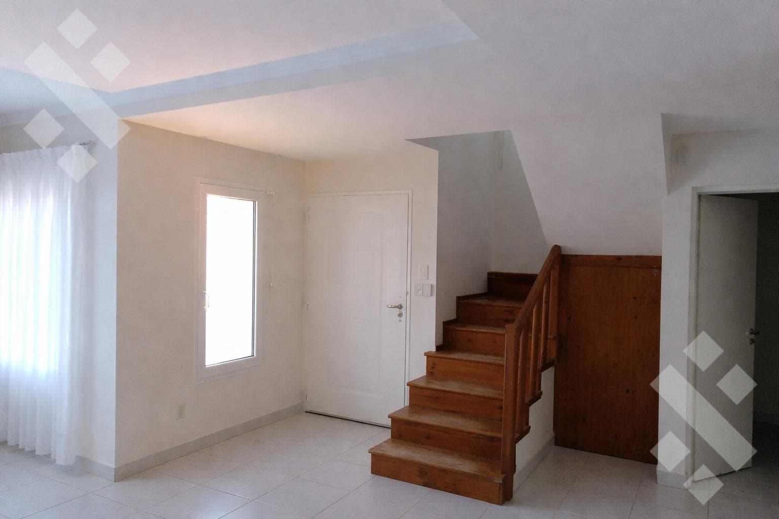 FOR SALE: 3-Bedroom Duplex in the El Maiten Gated Community, Neuquén.