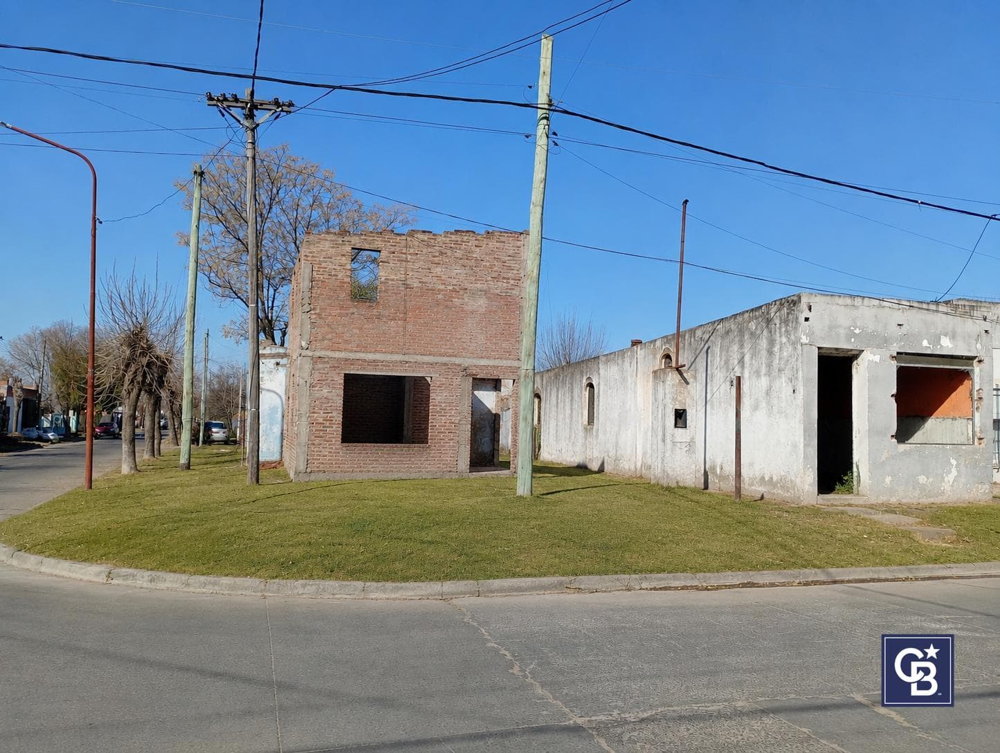 Corner lot for sale, ideal for a business or home, in Capilla del Señor, Exaltación de la Cruz