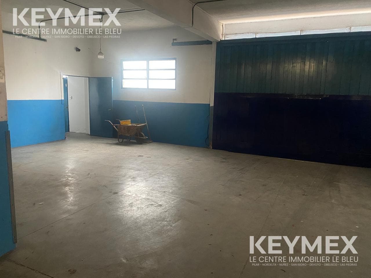 WAREHOUSE FOR RENT WITH OFFICE, CHANGING ROOM, KITCHEN, BECCAR-STYLE WORKSHOP
