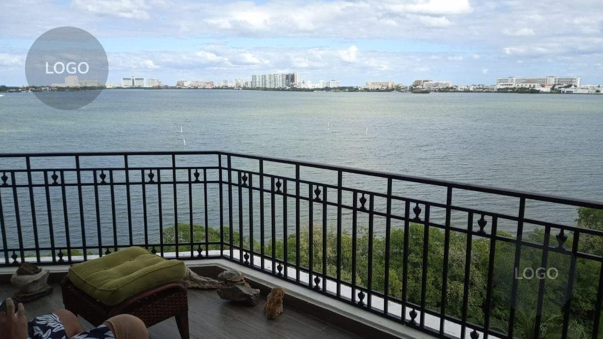 LUXURY APARTMENT FOR SALE IN ISLA DORADA