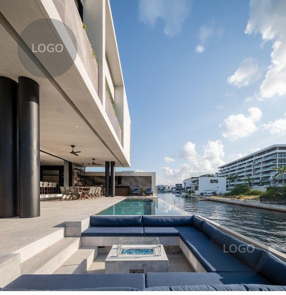LUXURY HOME FOR SALE IN PUERTO CANCUN WITH A DOCK