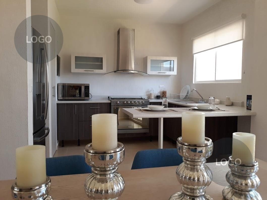 HOUSE FOR SALE IN CANCUN ON AV. 135 IN A BOOMING AREA