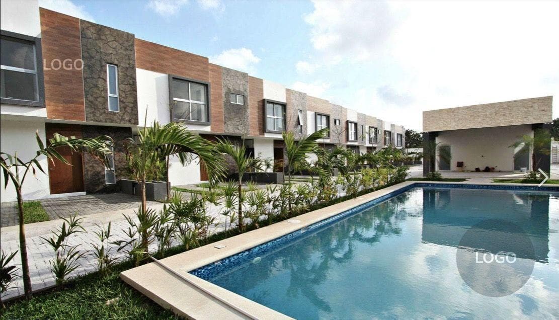 APARTMENT FOR SALE ON LA LUNA AVENUE, CANCUN