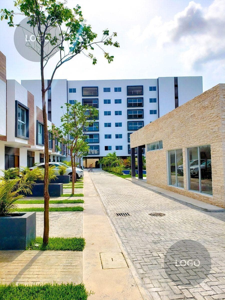 APARTMENT FOR SALE ON LA LUNA AVENUE, CANCUN
