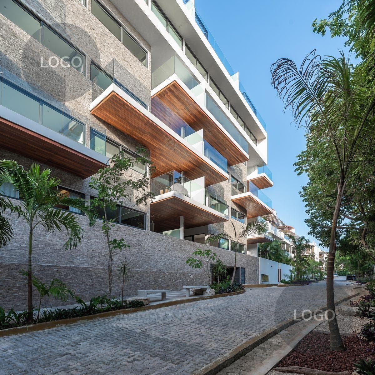 PENTHOUSE APARTMENT FOR SALE IN PLAYA DEL CARMEN