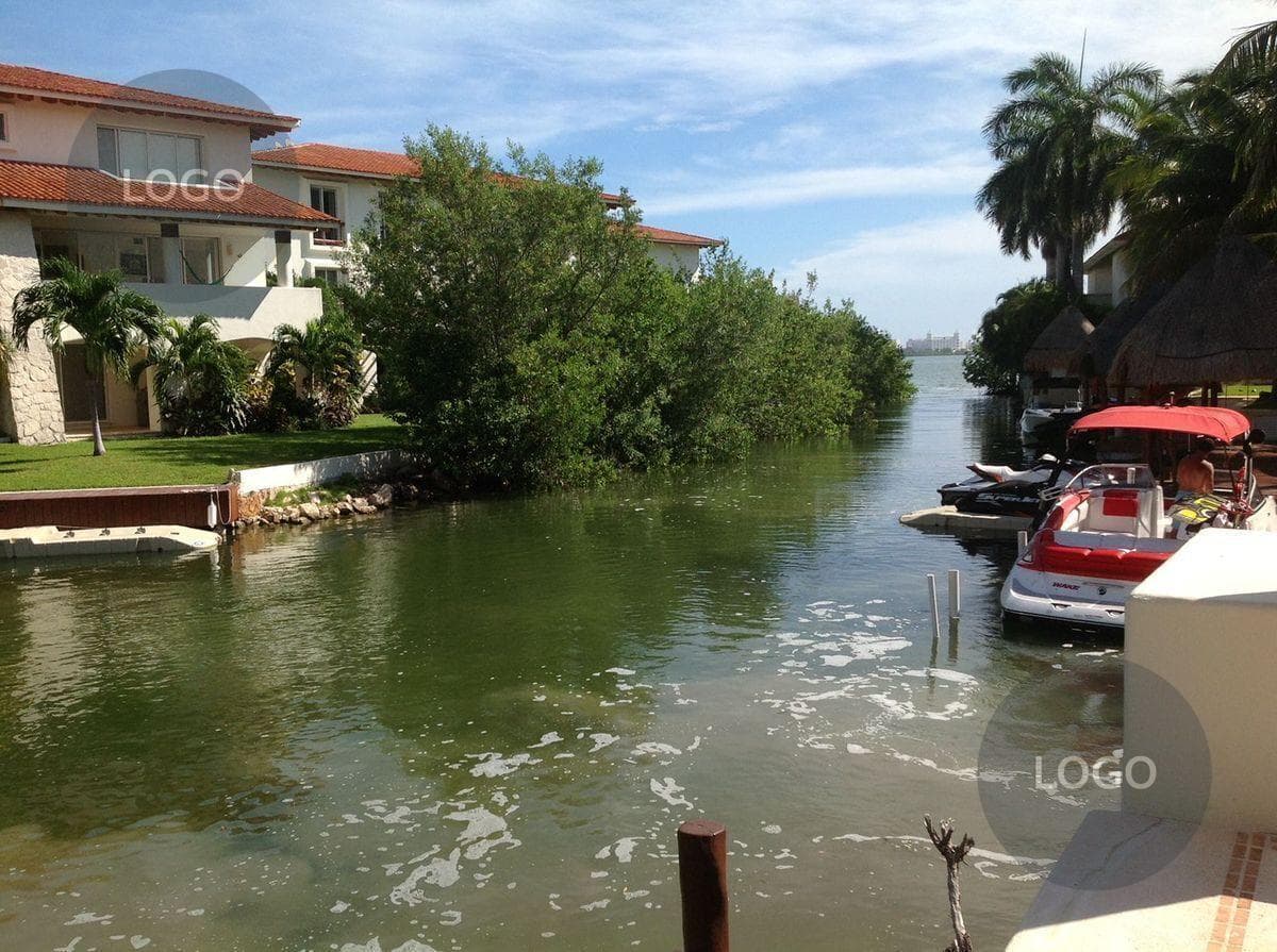 HOUSE FOR SALE IN ISLA DORADA