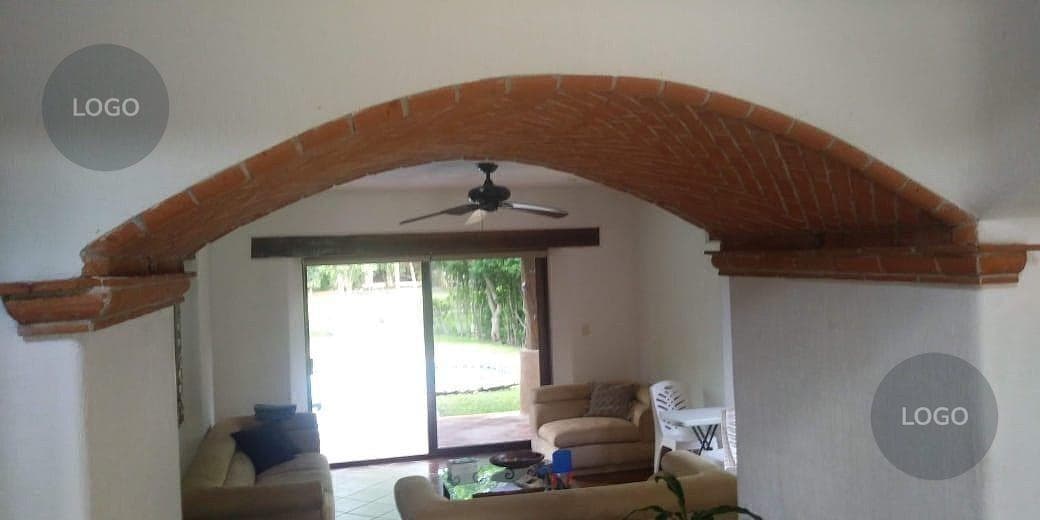 HERMOSA CASA EN VENTA EN MERIDA, CLUB DE GOLF LA CEIBA