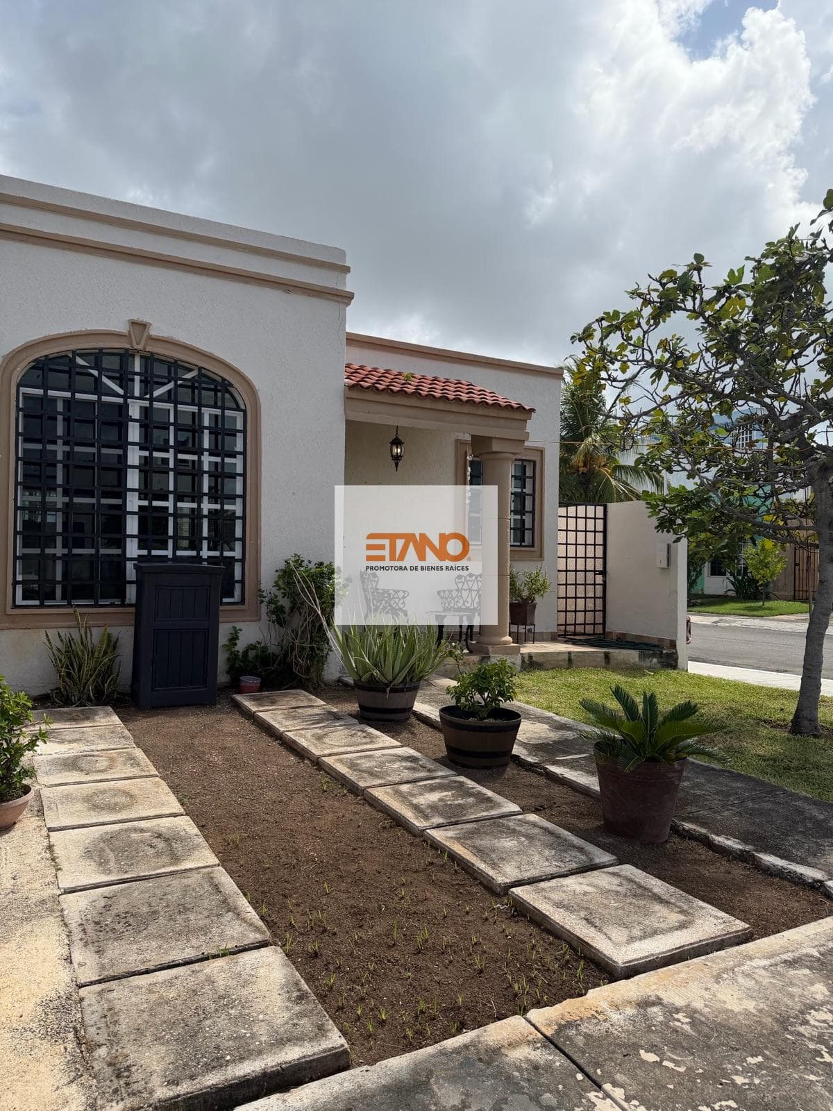 Furnished house for RENT in Cancun Gran Santa Fe