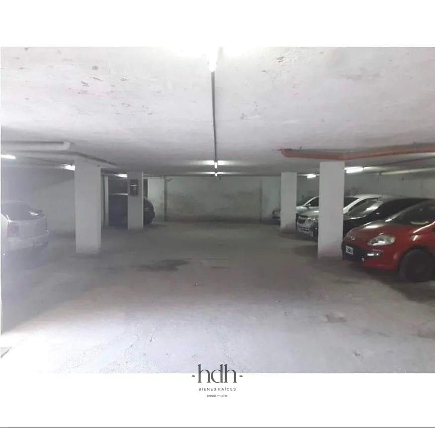 Garage for sale with underground access and title deed