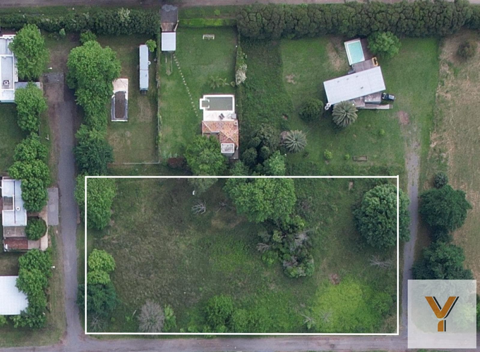 Land for Sale - 4,036 m - Villa Elisa